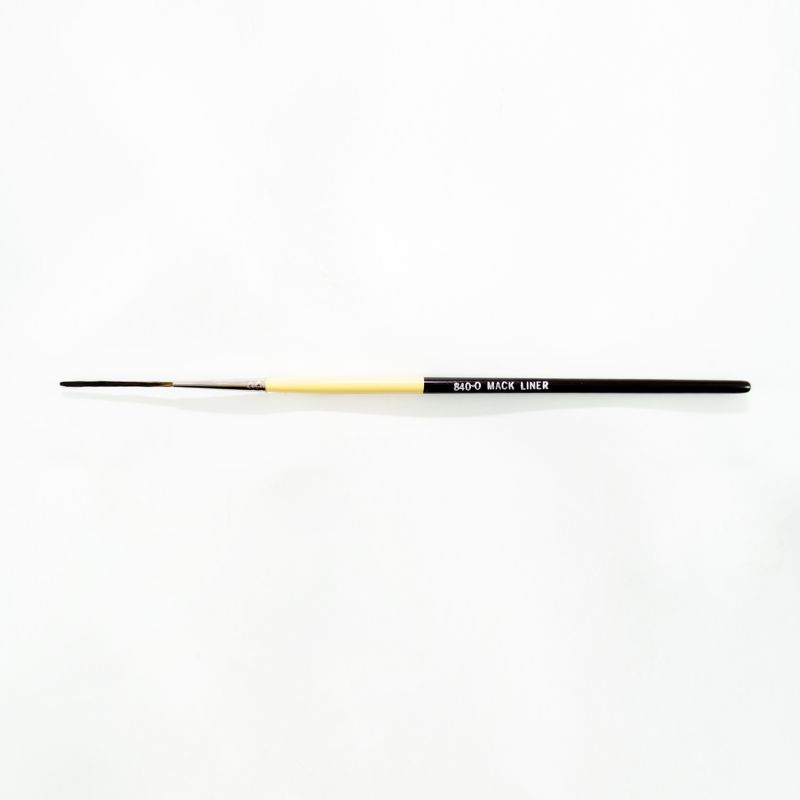Outliner (840) Synthetic Hair Outliner - 4/0
