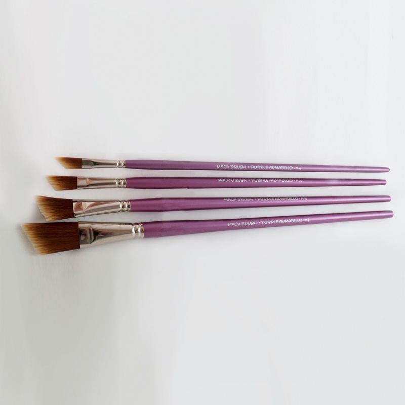 Purple Armadillo – Angle (Mack-Paa)