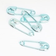 Plastic Diaper Pin Shower Favor - Shiny Blue