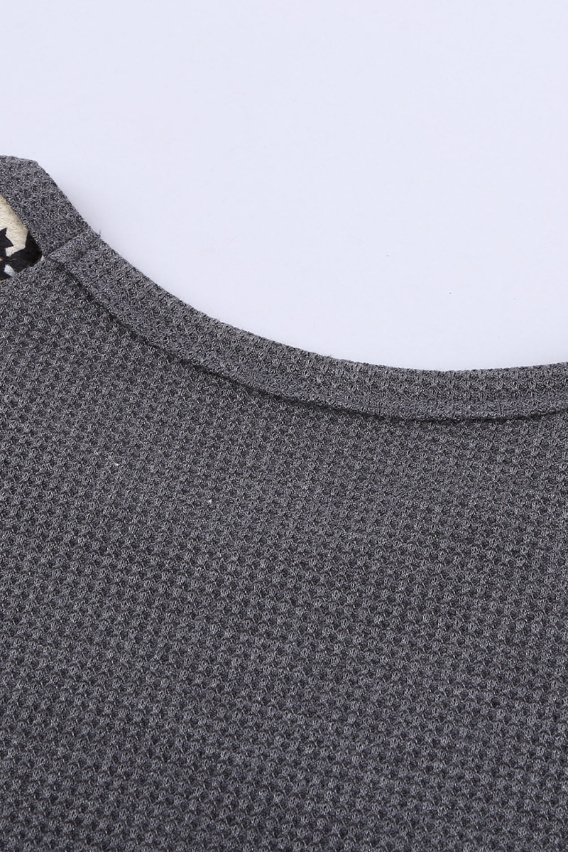 Women Gray Tribal Print Waffle Knit Pullover With Side Slit