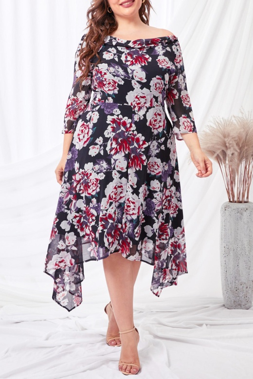 Elegant Black Plus Size Crewneck Half Sleeve Floral Midi Dress