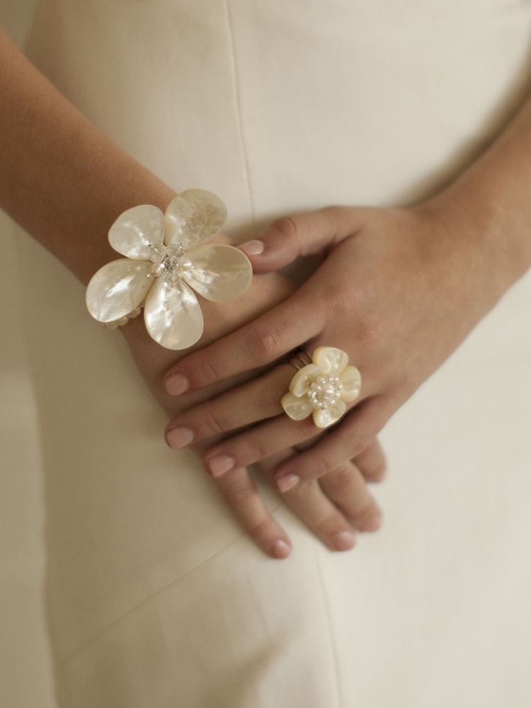 Exotic Freshwater Pearl Bridal Ring