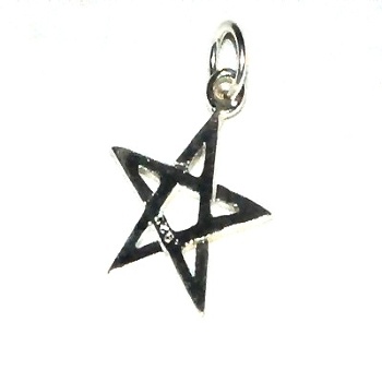 Sterling Silver 5 Point Star Charm Pendant