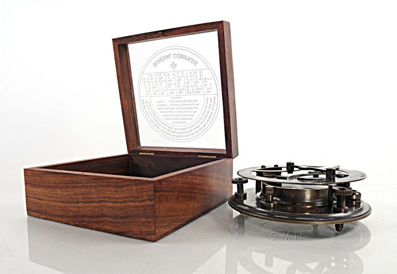 Sundial Compass In Wood Box (Large)