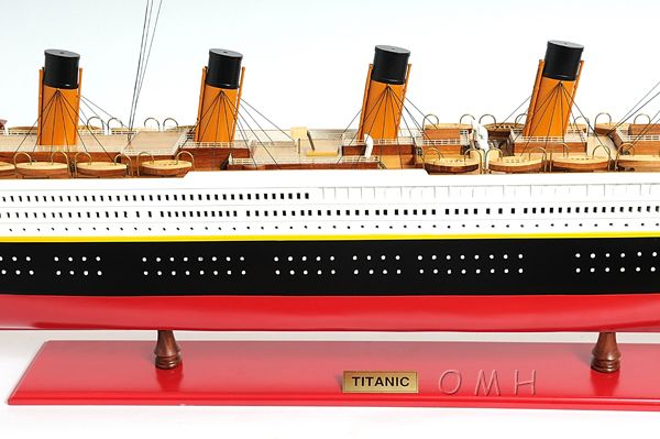 Titanic Painted Xl