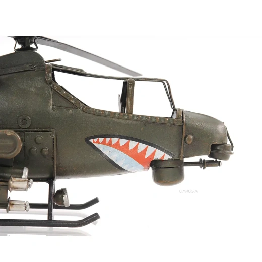 1960S U.S. Attack Helicopter 1:46 Scale Model
