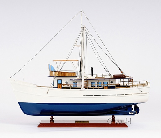 Dickie Walker Model - Luxury Handcrafted Fishing-Pleasure Boat Replica
