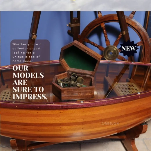 Nautical Sextant in Wood Box (Medium)