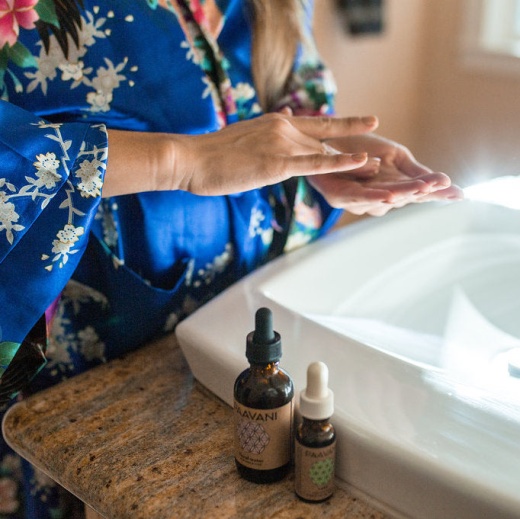 Vata Skincare Ritual | Ayurvedic Facial For Dry, Delicate Skin Full Size / Compostable Refill