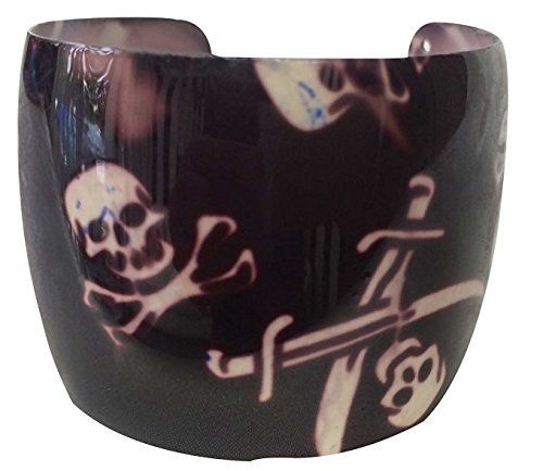 Halloween Wholesalers Wrist Band With Skull-Crossbones Print (Black)