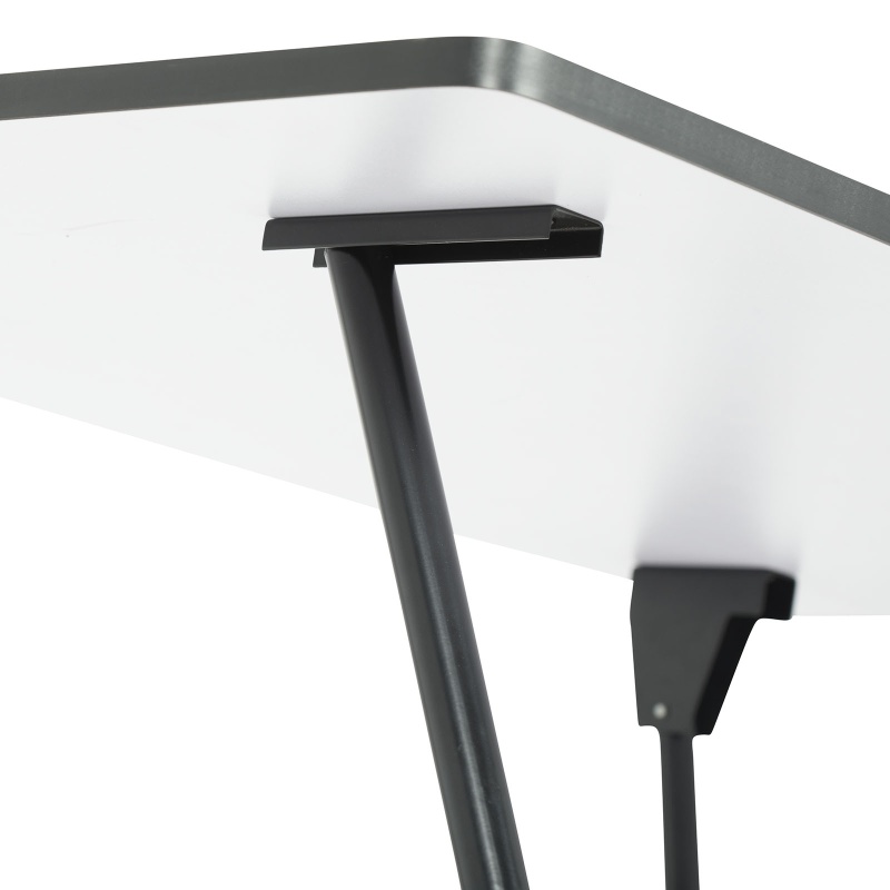 Ultima fold away table