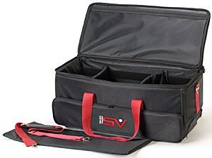 Smith-Victor Wheeled Case with Pull-Out Handle: 14" D x 30" L x 14" H