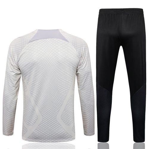 2022-2023 Tottenham Hotspur Training Suit Khaki
