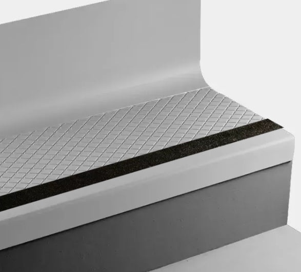 Johnsonite White Slipper Diamond Stair Tread with Riser