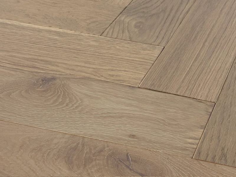 Lago Herringbone Ampola Engineered Hardwood Flooring - Urethane - 4 3/8" X 26"