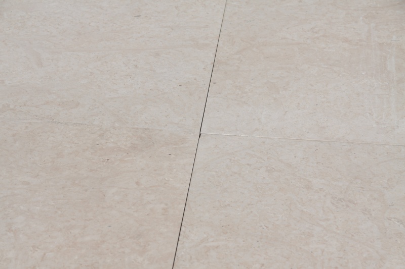 Barbary Beige Limestone Tile - Honed - 24" x 48"
