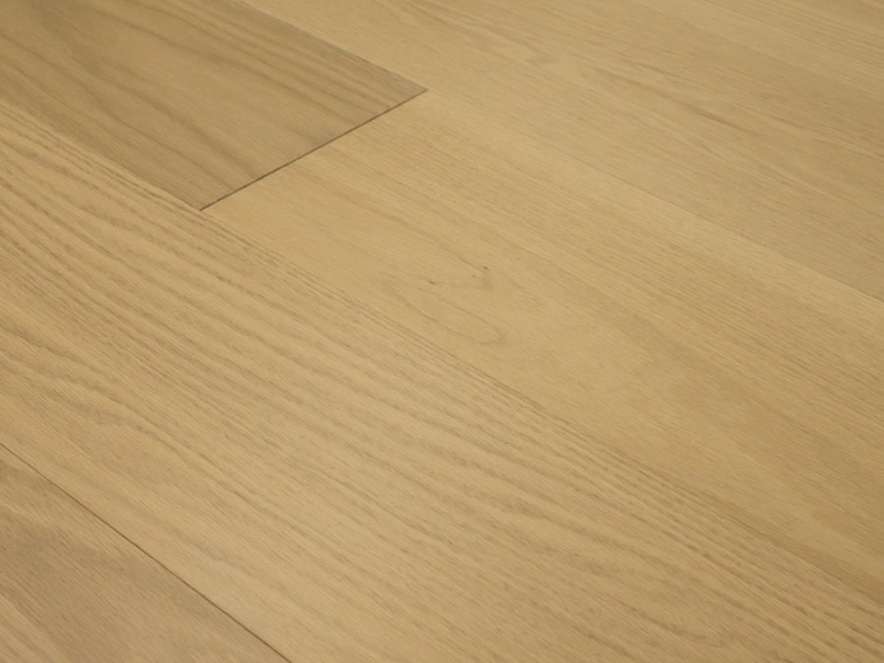 Premio Bella Engineered Hardwood Flooring - Urethane - 7 1/2" X Random Lengths