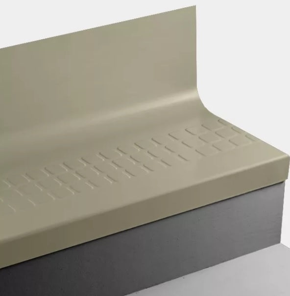 Johnsonite Iguana Raised Square Rubber Stair Tread with Riser