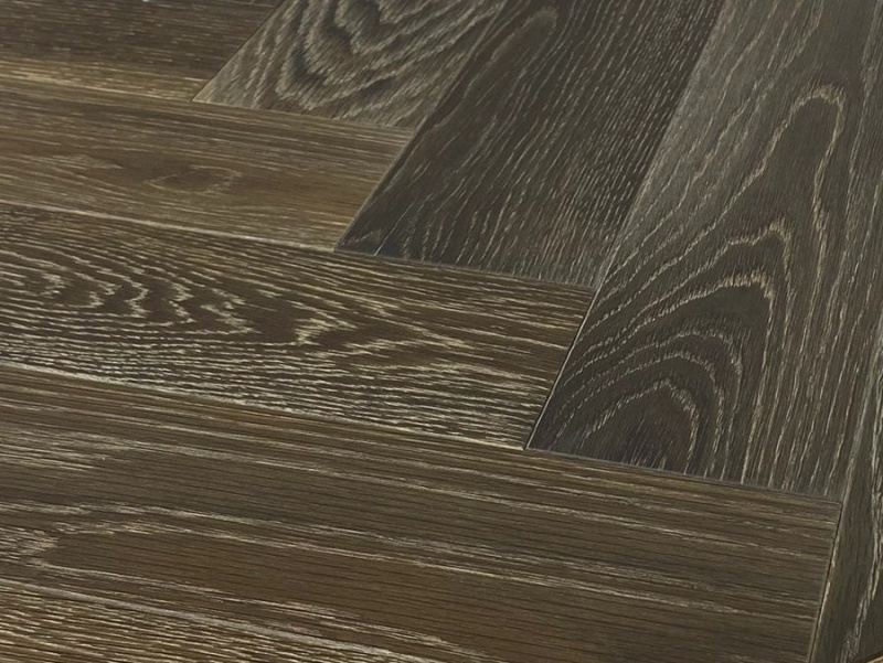 Lago Herringbone Moro Engineered Hardwood Flooring - Urethane - 4 3/8" X 26"
