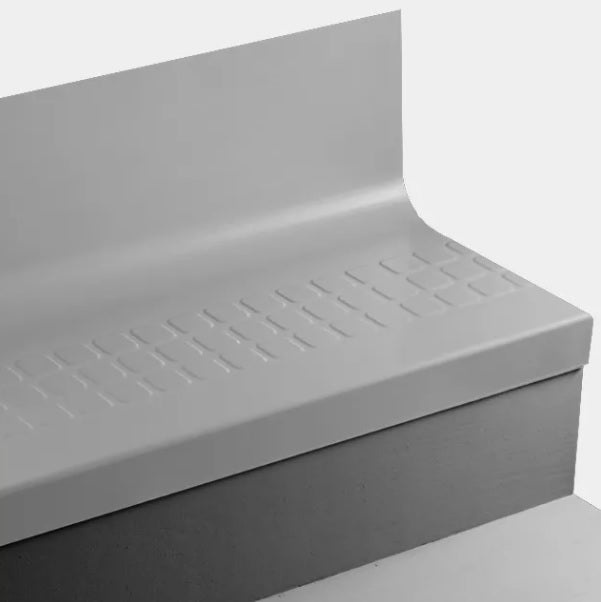 Johnsonite Mt Rainier Raised Square Rubber Stair Tread