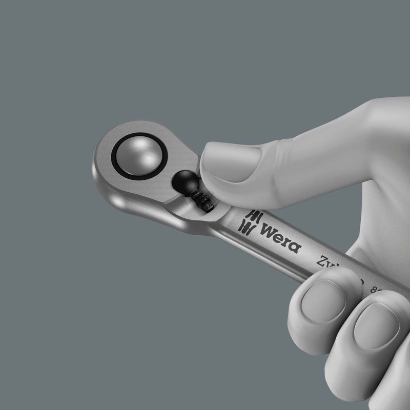 Product thumbnail 4