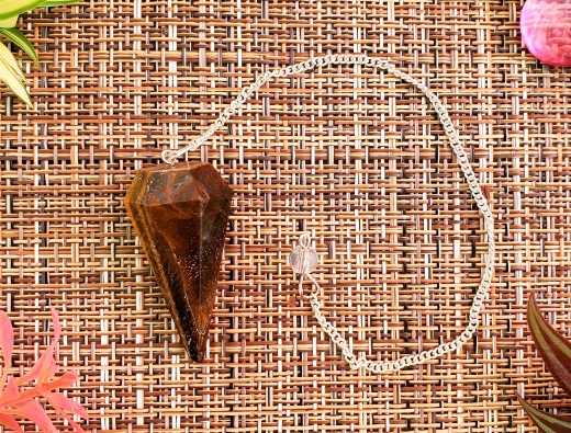 Golden Tiger Eye Pendulum - Size: 35-45 MM