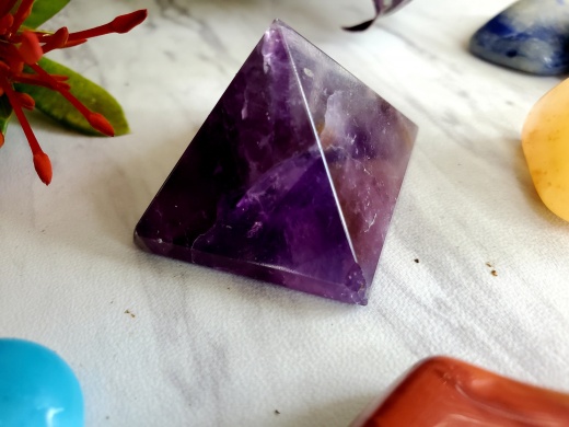 Natural Amethyst Pyramid - 28 to 35 mm