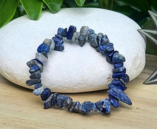 Stretchable Chips Stone Sodalite Bracelet
