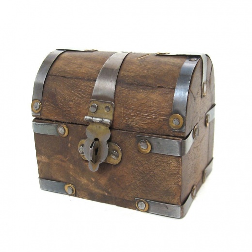 Antique Style Old World Treasure Chest