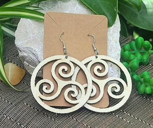 Wood Earring : Spiral