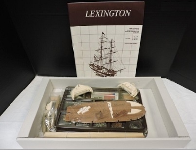 Mamoli Lexington Model Ship Kit, 1/100 Scale