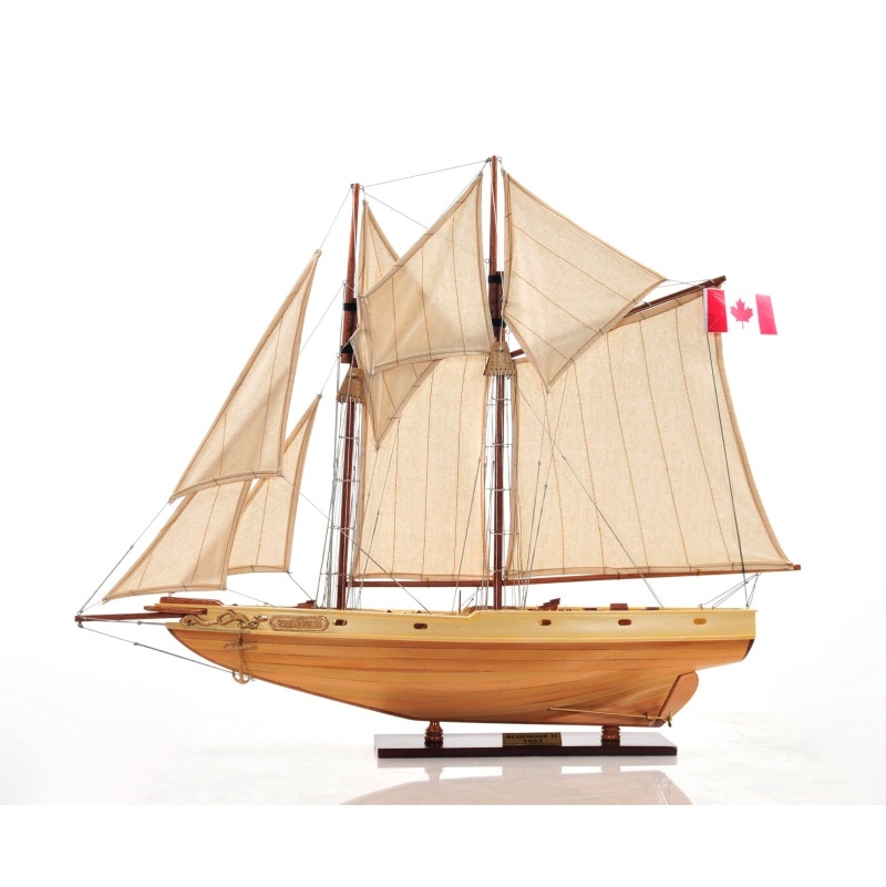 Bluenose II, Fully Assembled Model Boat